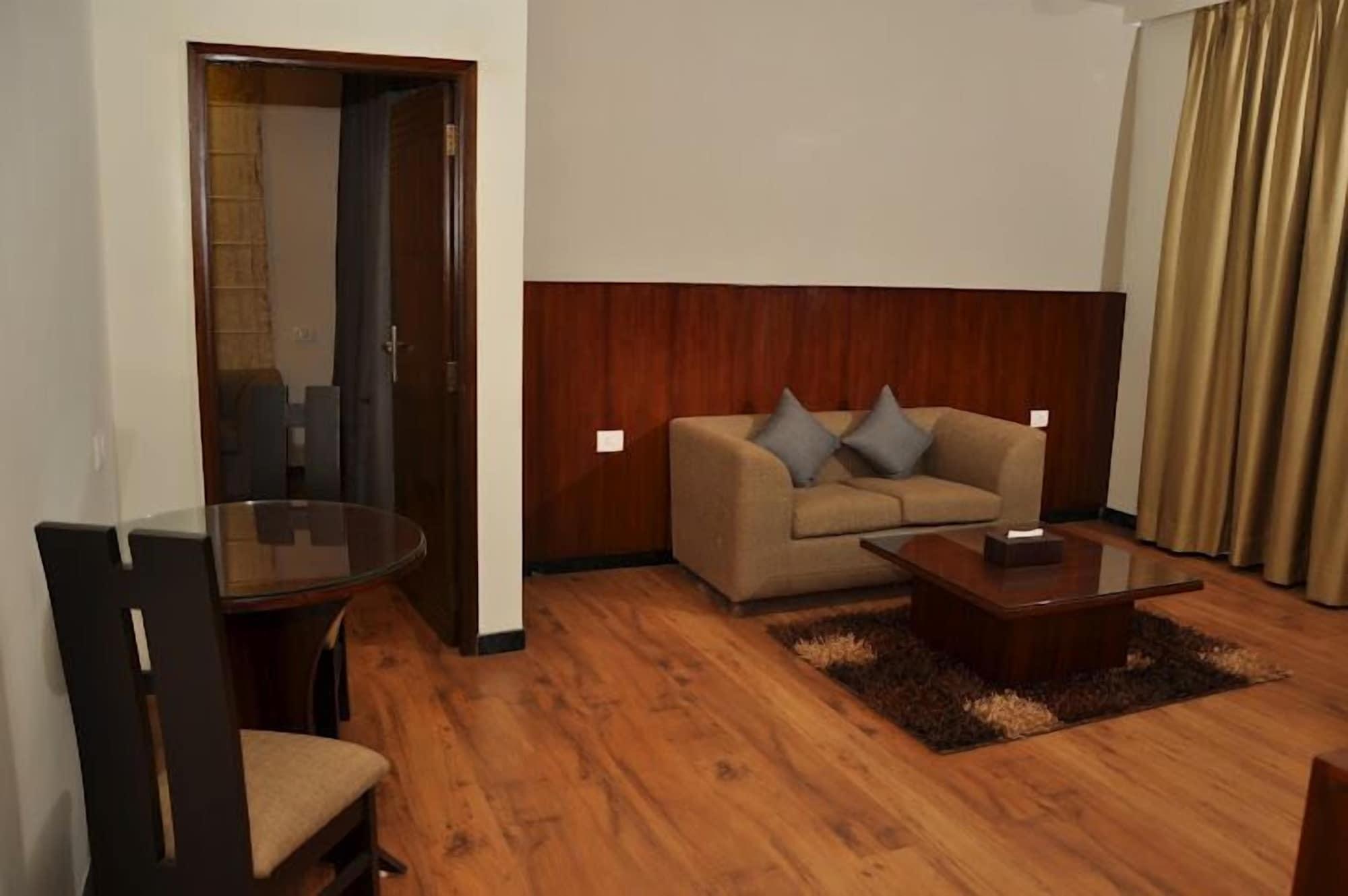קנדולים Sukhmantra Resort & Spa מראה חיצוני תמונה
