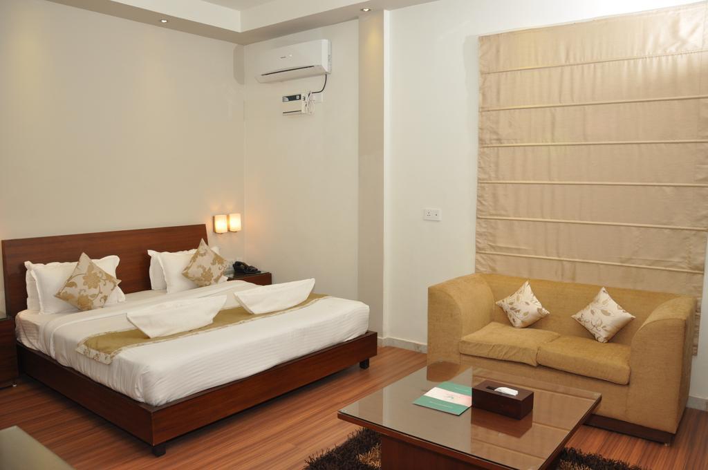 קנדולים Sukhmantra Resort & Spa חדר תמונה